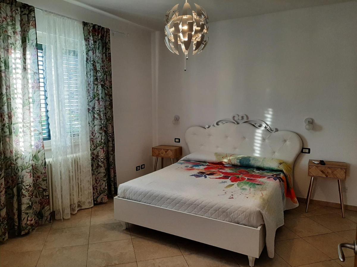 Viola Di Mare Rooms And Parking Termoli Εξωτερικό φωτογραφία