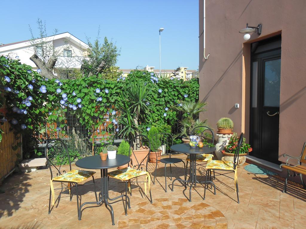Viola Di Mare Rooms And Parking Termoli Εξωτερικό φωτογραφία