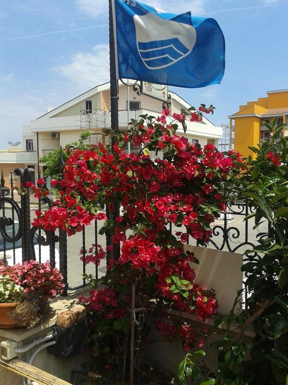 Viola Di Mare Rooms And Parking Termoli Εξωτερικό φωτογραφία